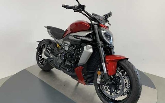 Gebrauchtmotorrad Ducati XDiavel V4 - Bild 4