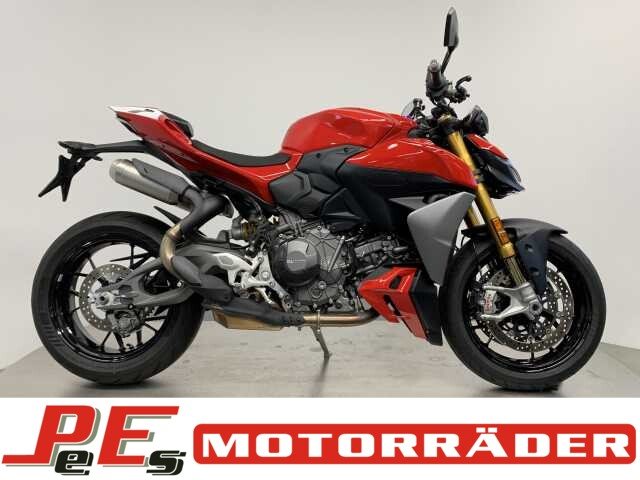 Ducati Streetfighter V2 S 