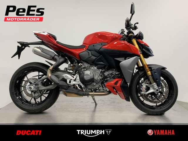 Ducati Streetfighter V2 S