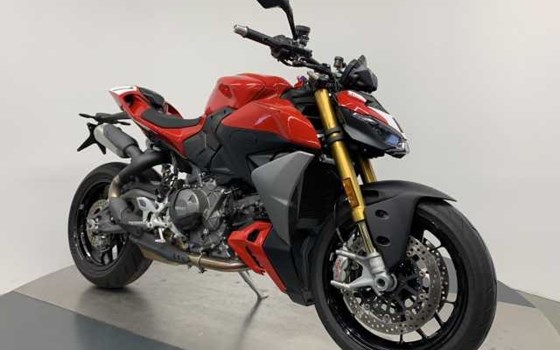 Gebrauchtmotorrad Ducati Streetfighter V2 S - Bild 3