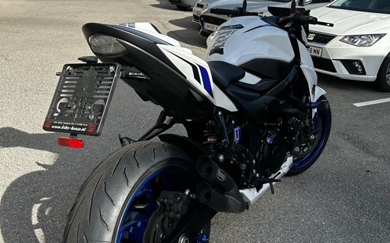 Gebrauchtmotorrad Suzuki GSX-S750 - Bild 2 Gebrauchtmotorrad Suzuki GSX-S750 - Bild 2