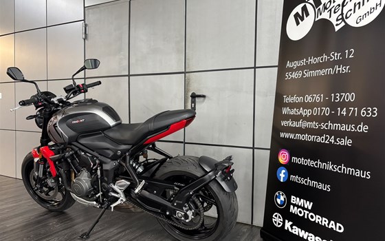 Gebrauchtmotorrad Triumph Trident 660 - Bild 6