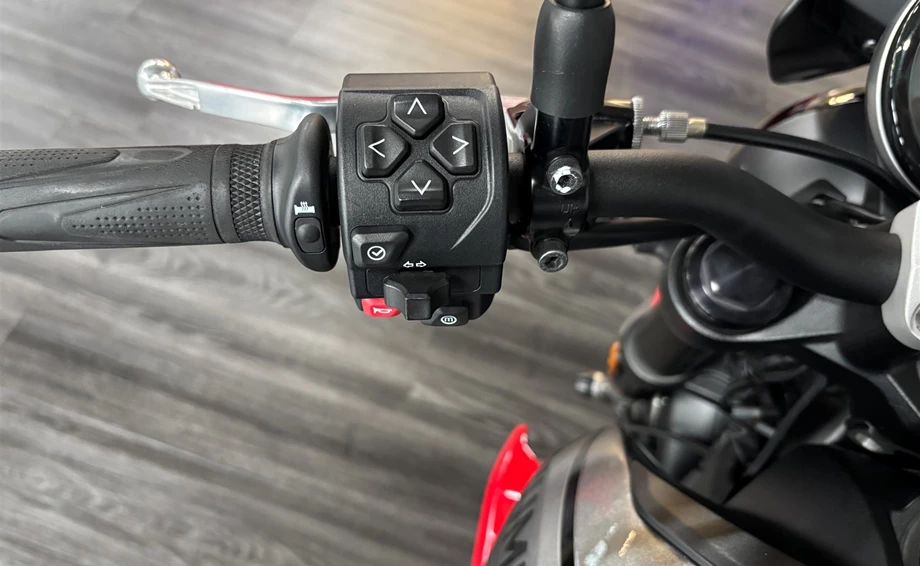 Angebot Triumph Trident 660 Bild 7: Angebot Triumph Trident 660