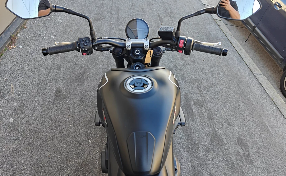 Angebot Triumph Trident 660 Bild 6: Angebot Triumph Trident 660