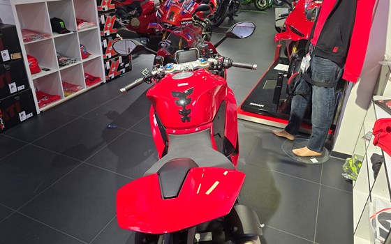 Gebrauchtmotorrad Ducati Panigale V2 S - Bild 4