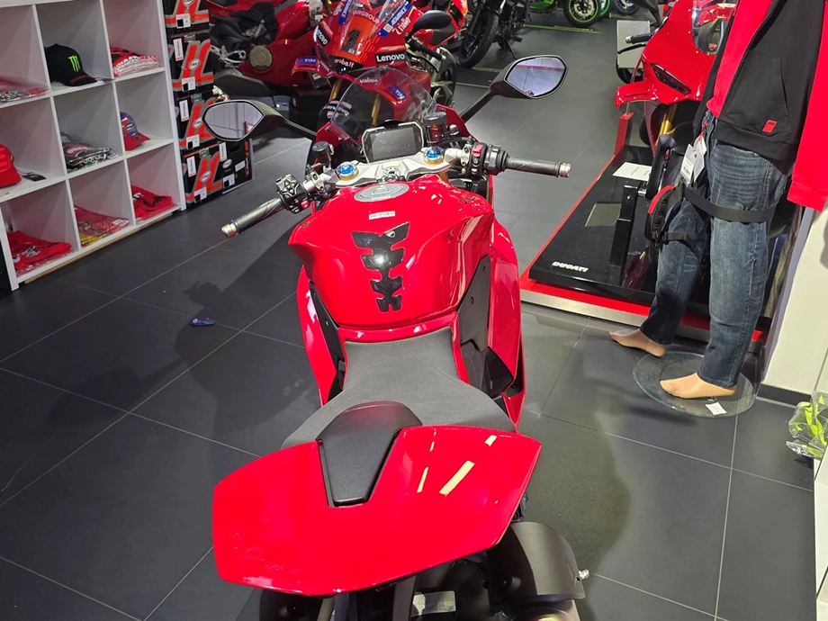 Angebot Ducati Panigale V2 S Bild 4: Angebot Ducati Panigale V2 S