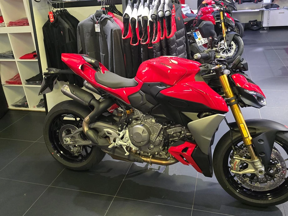 Angebot Ducati Streetfighter V2 S Bild 5: Angebot Ducati Streetfighter V2 S
