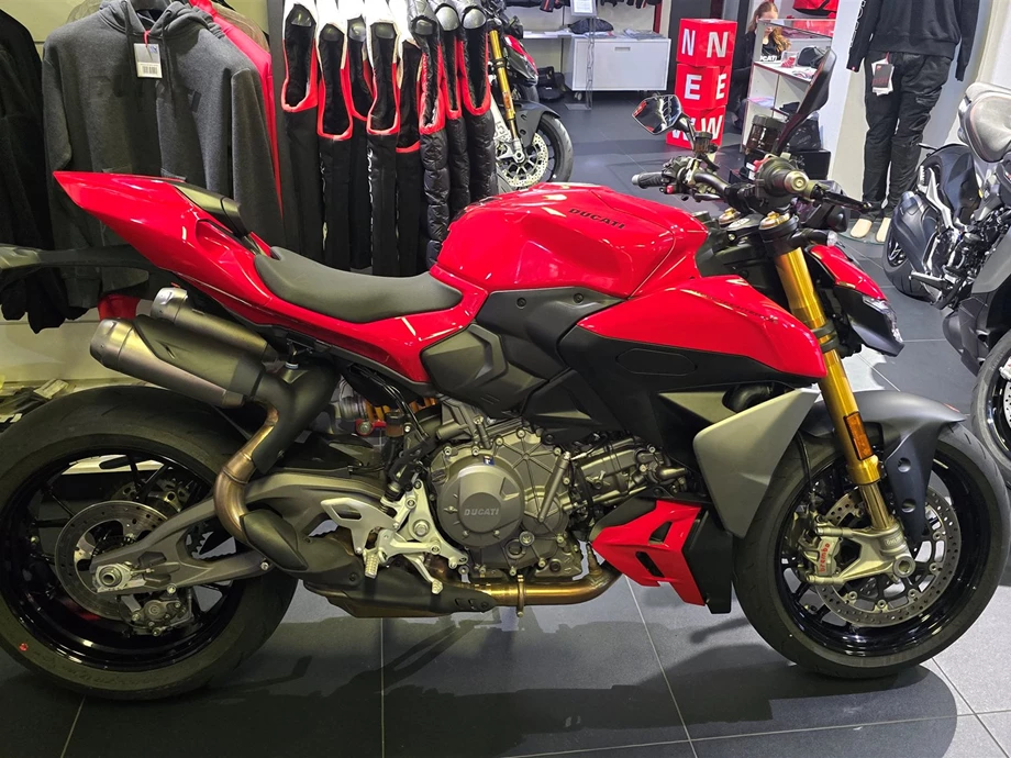 Angebot Ducati Streetfighter V2 S Bild 3: Angebot Ducati Streetfighter V2 S