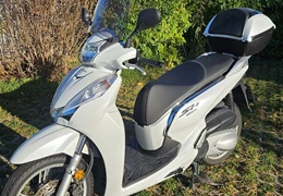 Gebrauchte Honda SH300i Gebrauchte Honda SH300i