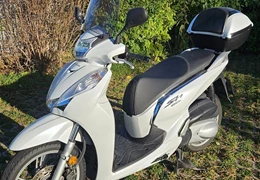 Gebrauchte Honda SH300i Gebrauchte Honda SH300i