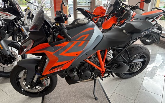 Neufahrzeug KTM 1290 Super Duke GT - Bild 1 Neufahrzeug KTM 1290 Super Duke GT - Bild 1