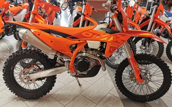 Neufahrzeug KTM 450 EXC-F SIX DAYS - Bild 1 Neufahrzeug KTM 450 EXC-F SIX DAYS - Bild 1