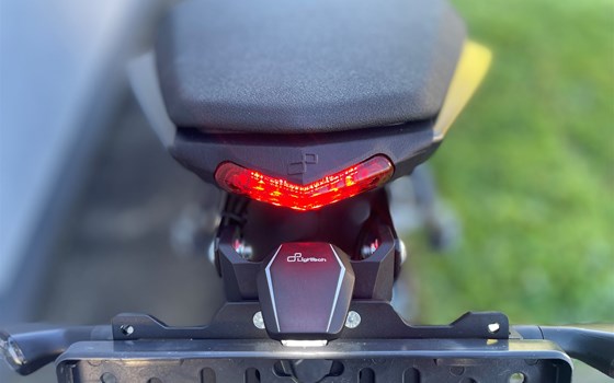 Gebrauchtmotorrad Suzuki GSX-8R - Bild 4 Gebrauchtmotorrad Suzuki GSX-8R - Bild 4