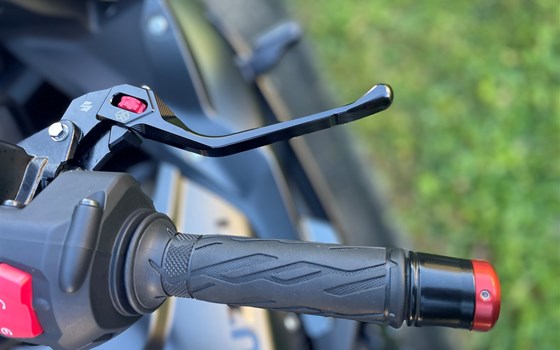 Gebrauchtmotorrad Suzuki GSX-8R - Bild 5