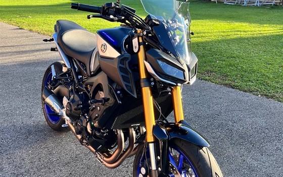 Gebrauchtmotorrad Yamaha MT-09 SP - Bild 1 Gebrauchtmotorrad Yamaha MT-09 SP - Bild 1