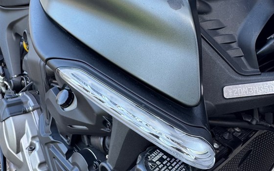 Gebrauchtmotorrad Ducati Monster + - Bild 13