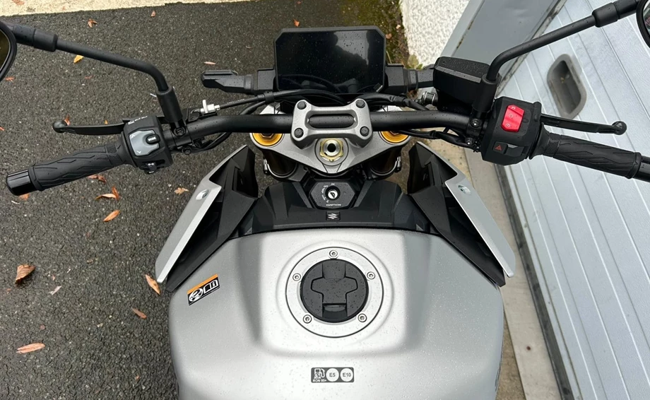 Angebot Suzuki GSX-S1000 Bild 9: Angebot Suzuki GSX-S1000