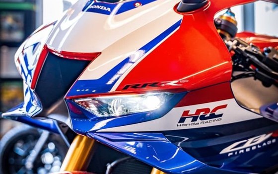 Neufahrzeug Honda CBR1000RR-R Fireblade SP - Bild 11