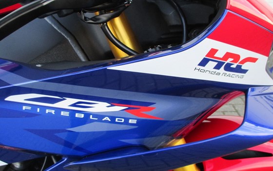 Neufahrzeug Honda CBR1000RR-R Fireblade SP - Bild 12