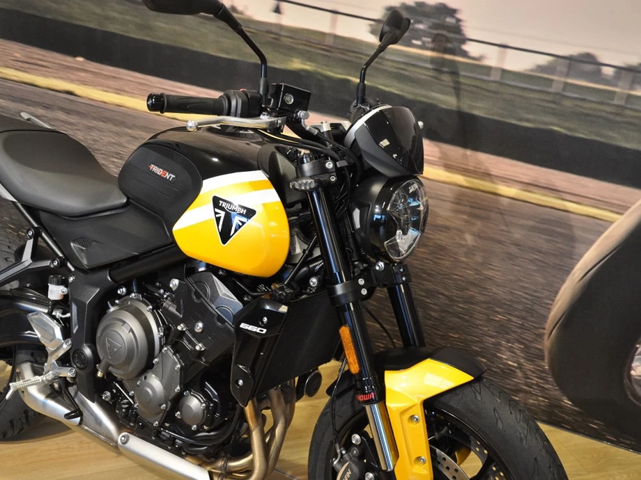 Angebot Triumph Trident 660 Bild 2: Angebot Triumph Trident 660