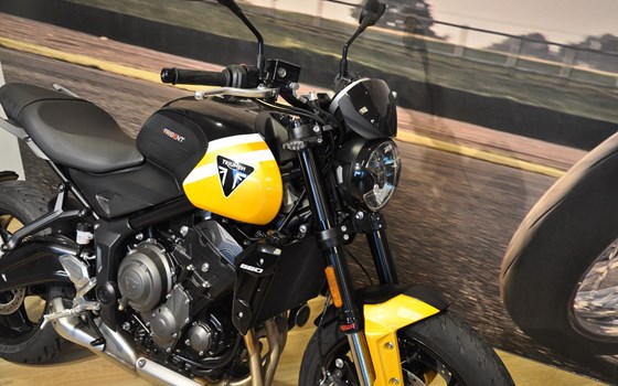 Gebrauchtmotorrad Triumph Trident 660 - Bild 2