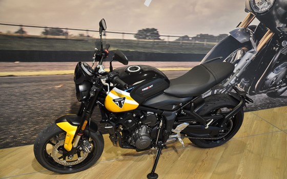 Gebrauchtmotorrad Triumph Trident 660 - Bild 3