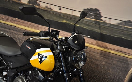 Gebrauchtmotorrad Triumph Trident 660 - Bild 8