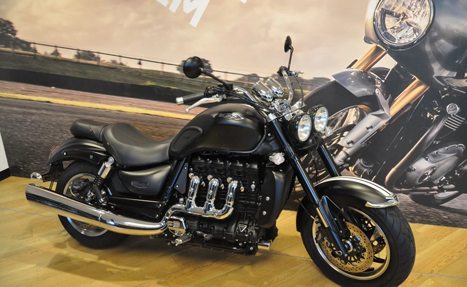 Angebot Triumph Rocket III Roadster Bild 1: Angebot Triumph Rocket III Roadster