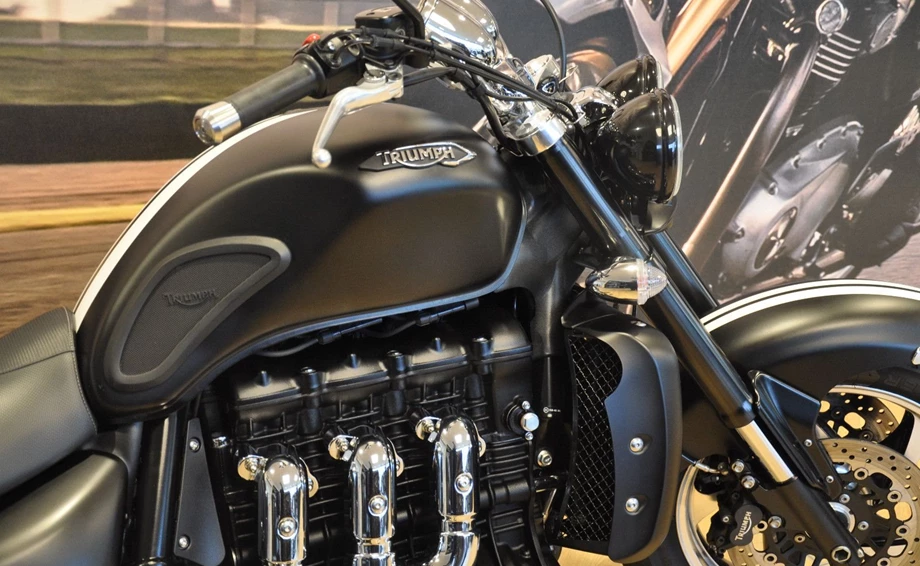 Angebot Triumph Rocket III Roadster Bild 13: Angebot Triumph Rocket III Roadster