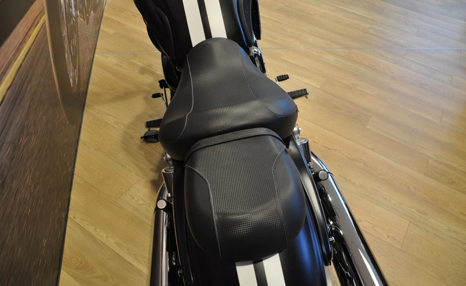 Angebot Triumph Rocket III Roadster Bild 5: Angebot Triumph Rocket III Roadster