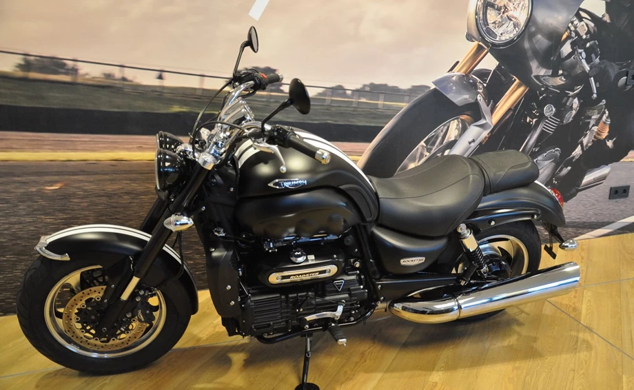 Angebot Triumph Rocket III Roadster Bild 7: Angebot Triumph Rocket III Roadster