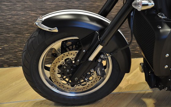 Gebrauchtmotorrad Triumph Rocket III Roadster - Bild 8