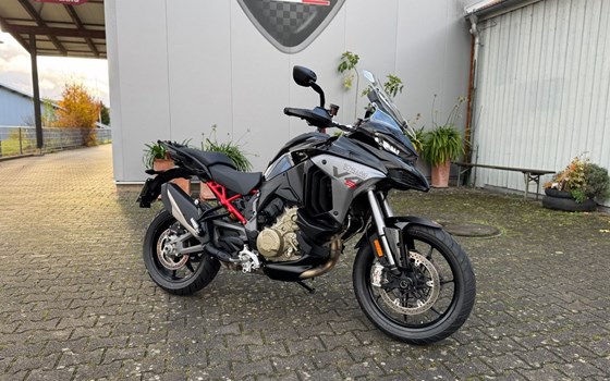 Gebrauchtmotorrad Ducati Multistrada V4 S - Bild 2