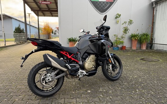 Gebrauchtmotorrad Ducati Multistrada V4 S - Bild 3