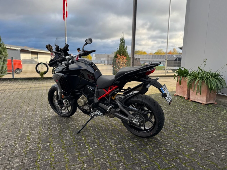 Angebot Ducati Multistrada V4 S Bild 5: Angebot Ducati Multistrada V4 S