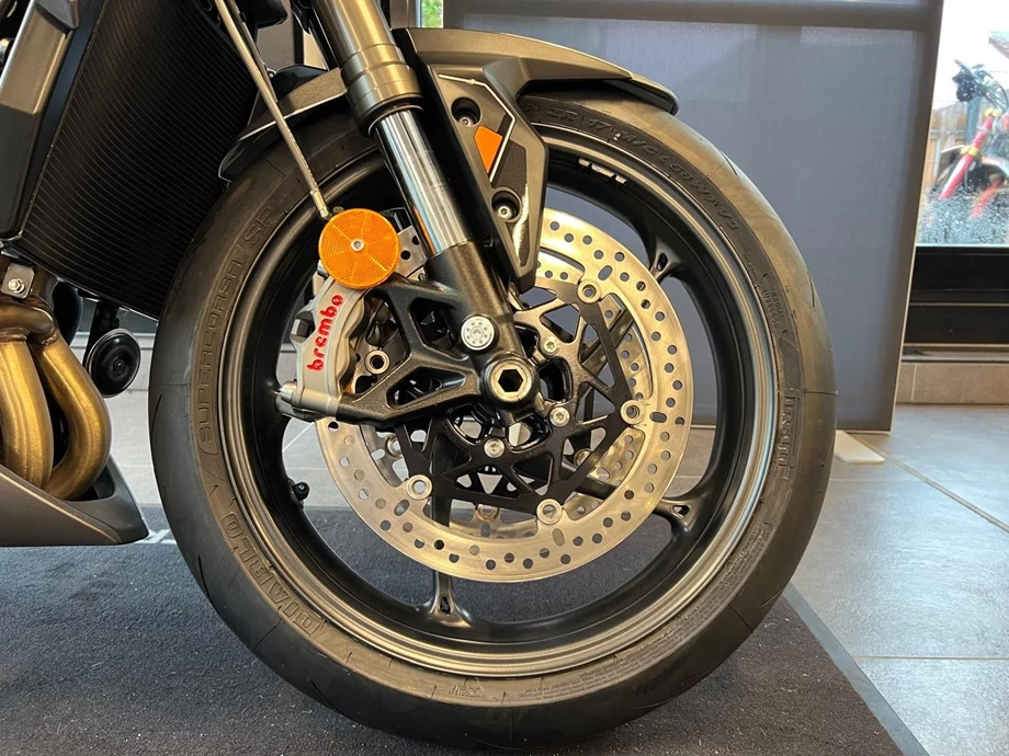 Angebot Triumph Street Triple 765 RS Bild 10: Angebot Triumph Street Triple 765 RS