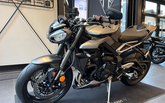 Neufahrzeug Triumph Street Triple 765 RS - Bild 3