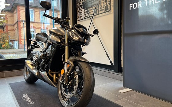 Neufahrzeug Triumph Street Triple 765 RS - Bild 4