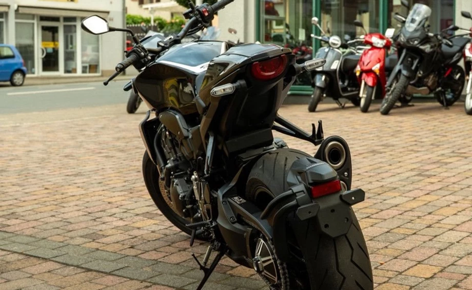 Angebot Honda CB1000R Black Edition Bild 6: Angebot Honda CB1000R Black Edition