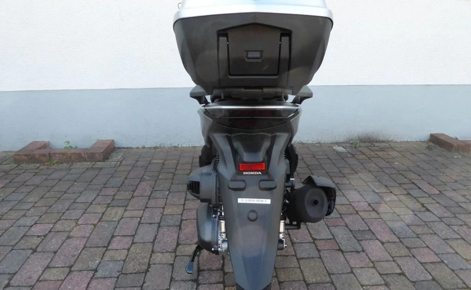 Angebot Honda SH350i Bild 2: Angebot Honda SH350i