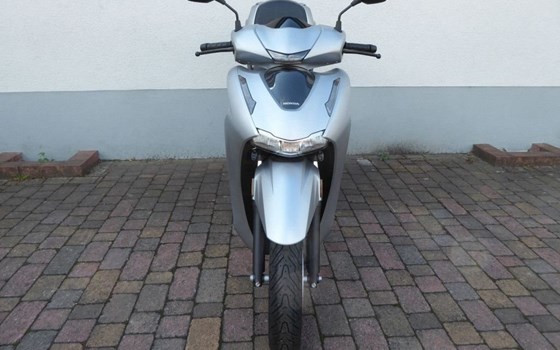 Neufahrzeug Honda SH350i - Bild 4