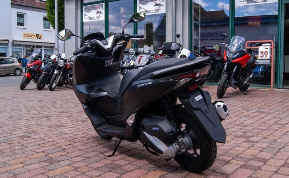 Offer Honda PCX125 Bild 4: Offer Honda PCX125