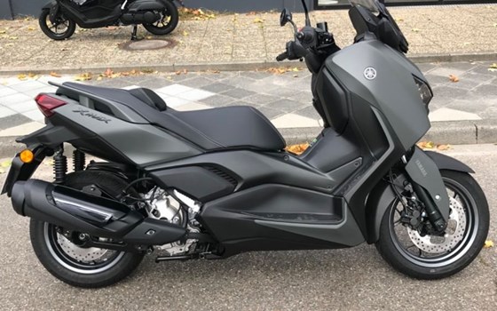 Gebrauchtmotorrad Yamaha XMAX 300 - Bild 1