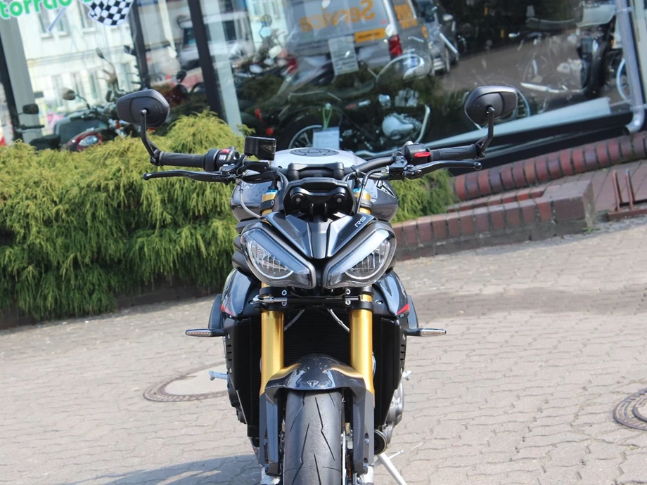 Angebot Triumph Speed Triple 1200 RS Bild 8: Angebot Triumph Speed Triple 1200 RS