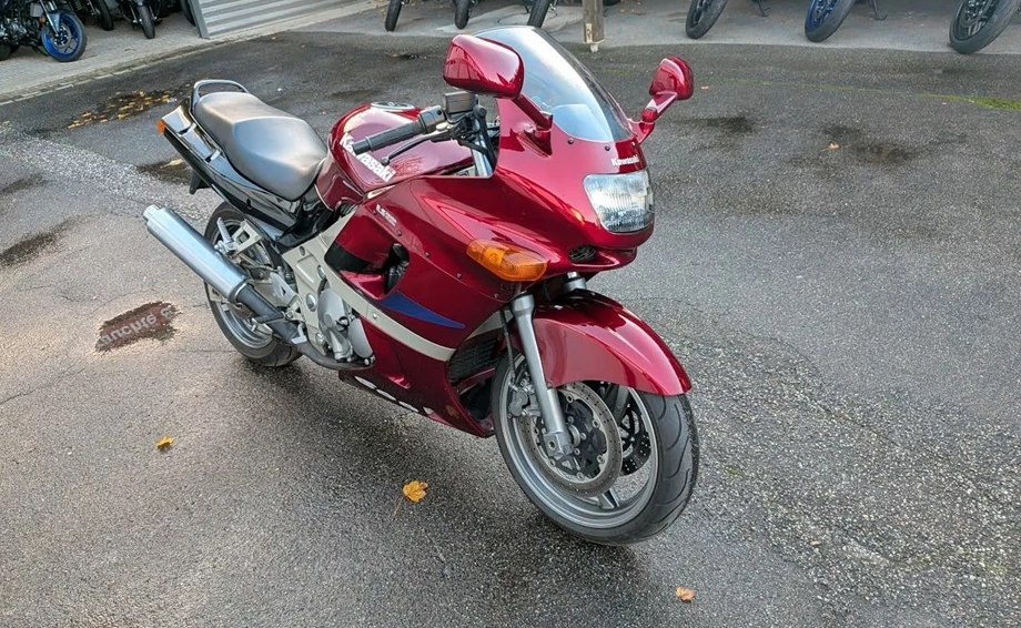 Angebot Kawasaki ZX 600 E Bild 2: Angebot Kawasaki ZX 600 E