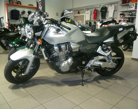 zum Vergrössern bitte anklicken!