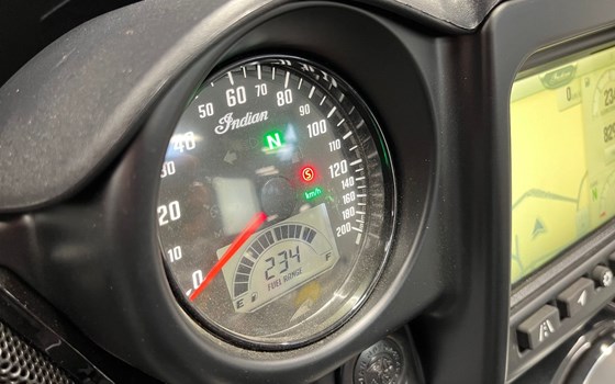 Gebrauchtmotorrad Indian Chieftain Dark Horse - Bild 11