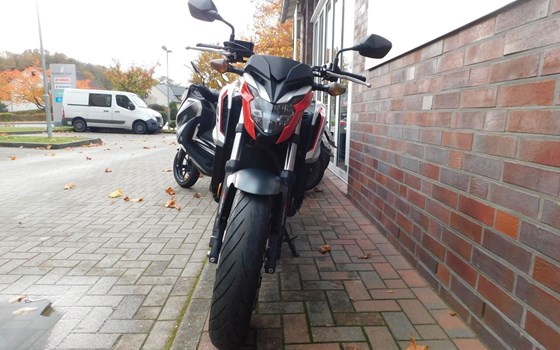 Gebrauchtmotorrad Honda CB650F - Bild 3