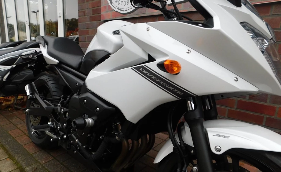 Angebot Yamaha XJ6 Diversion Bild 14: Angebot Yamaha XJ6 Diversion