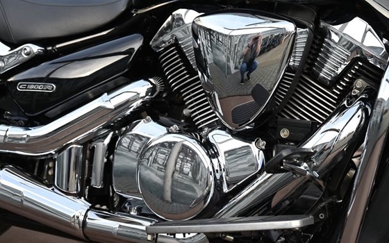 Gebrauchtmotorrad Suzuki Intruder C1800R - Bild 7